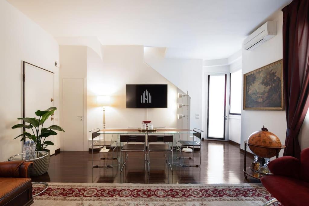 Spiga Duplex Suites By Montenapoleone Living Milán Exterior foto